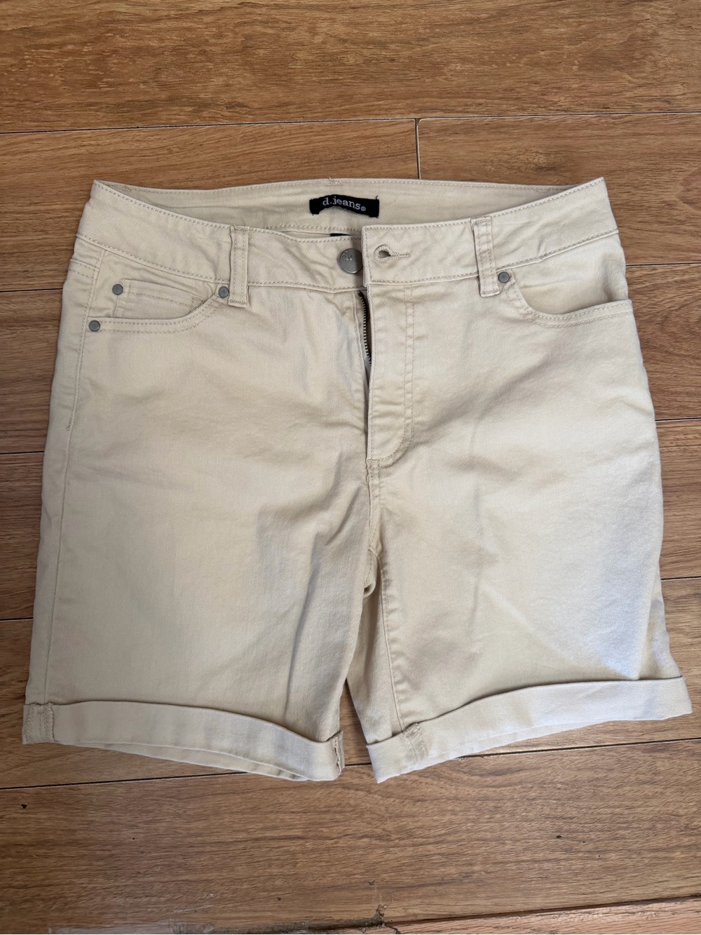 d. jeans Cream Flat Front Men's Stretch Cotton Shorts